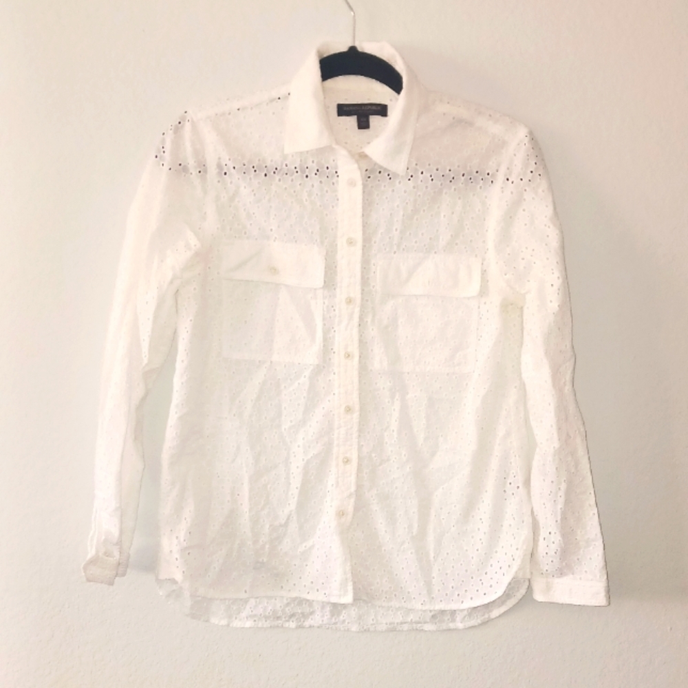 Banana Republic Women's long sleeve shirt